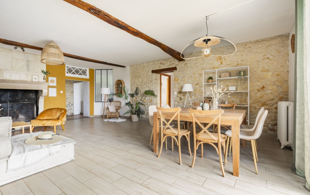 AUREL'IMMO : Maison / Villa | SAINTE-HELENE (33480) | 237 m2 | 330 700 € 
