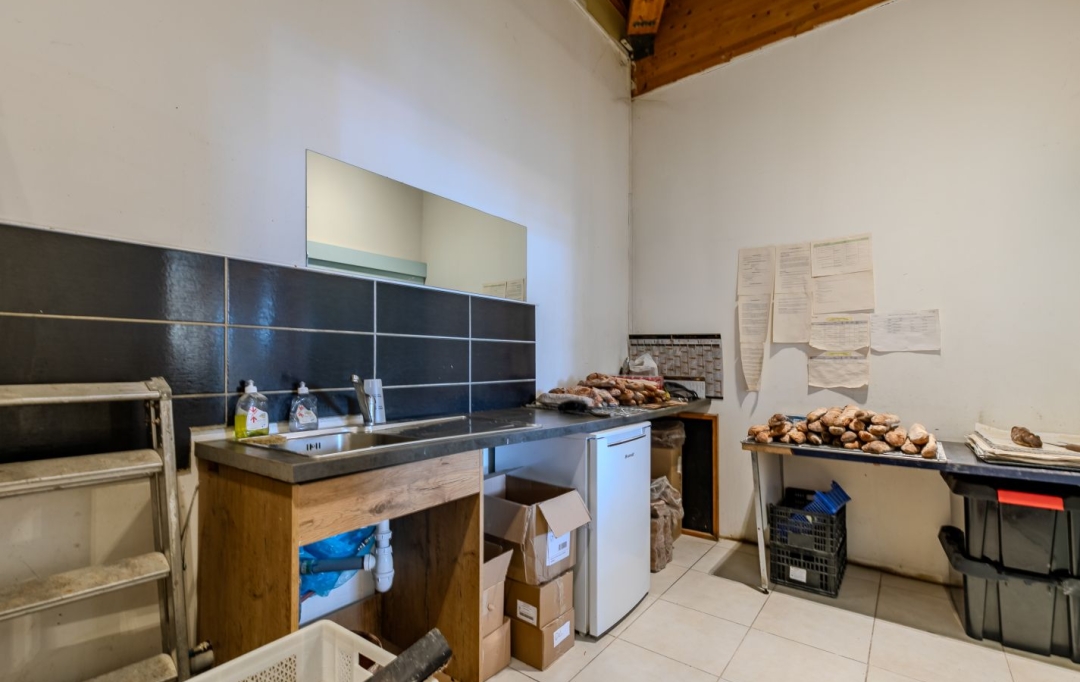 AUREL'IMMO : Commerces | LACANAU (33680) | 142 m2 | 277 000 € 