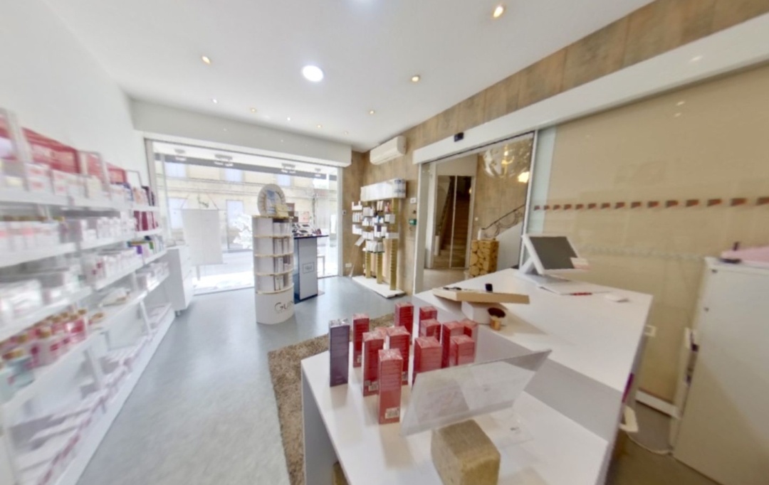AUREL'IMMO : Commerces | SAINT-MEDARD-EN-JALLES (33160) | 140 m2 | 125 000 € 