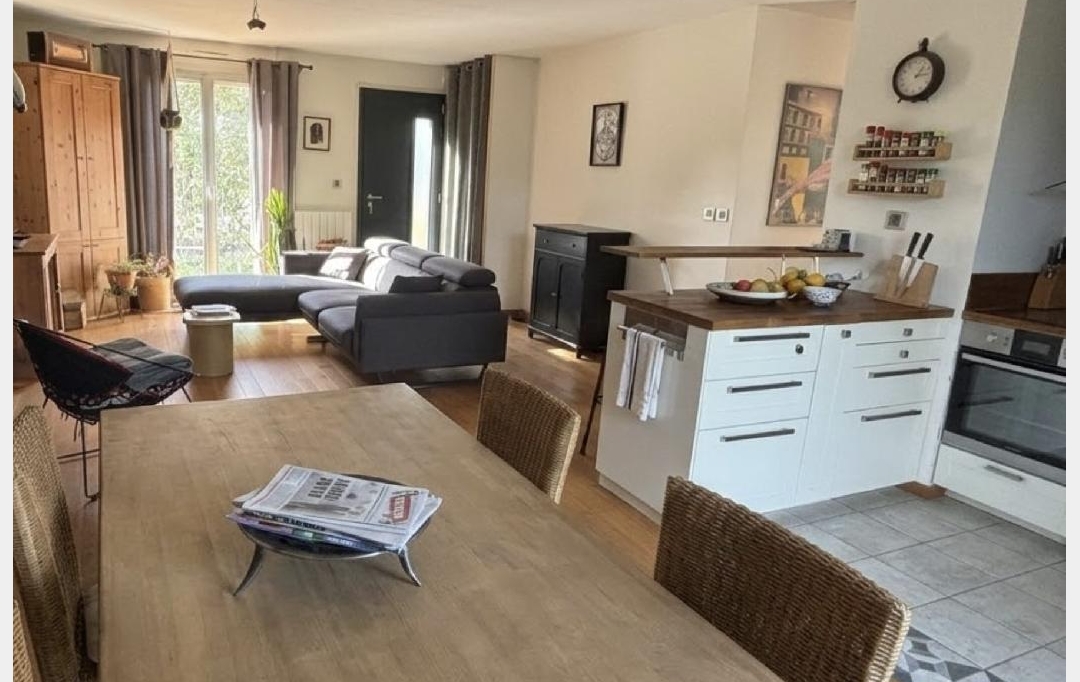 Annonces BORDEAUX : Maison / Villa | ARTIGUES-PRES-BORDEAUX (33370) | 120 m2 | 330 000 &euro; 