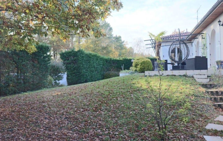 AUREL'IMMO : House | SAINT-AUBIN-DE-MEDOC (33160) | 165 m2 | 478 000 € 