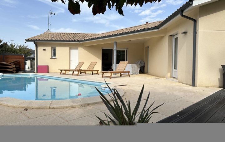 Maison SAUMOS 115 m2 435 000 € Maison SAUMOS 115 m2 435 000 €
