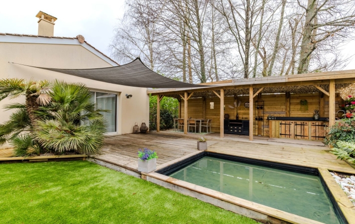 Maison LACANAU 94 m2 487 000 € Maison LACANAU 94 m2 487 000 €