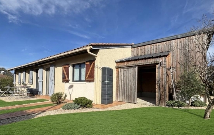 Maison   ARTIGUES-PRES-BORDEAUX  120 m2 330 000 € 